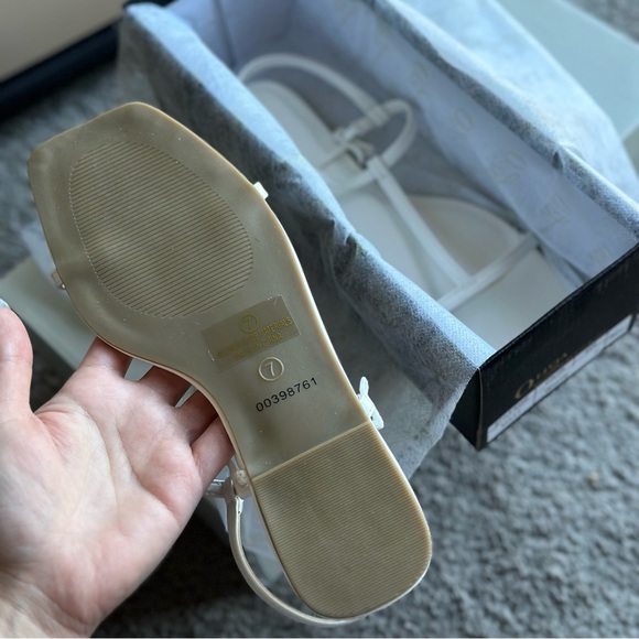 NEW OLIVIA JAYMES SANDALS - Picture 4 of 7